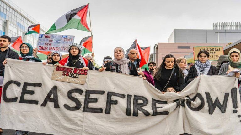 Protestors demanding a stop the US Iran conflict