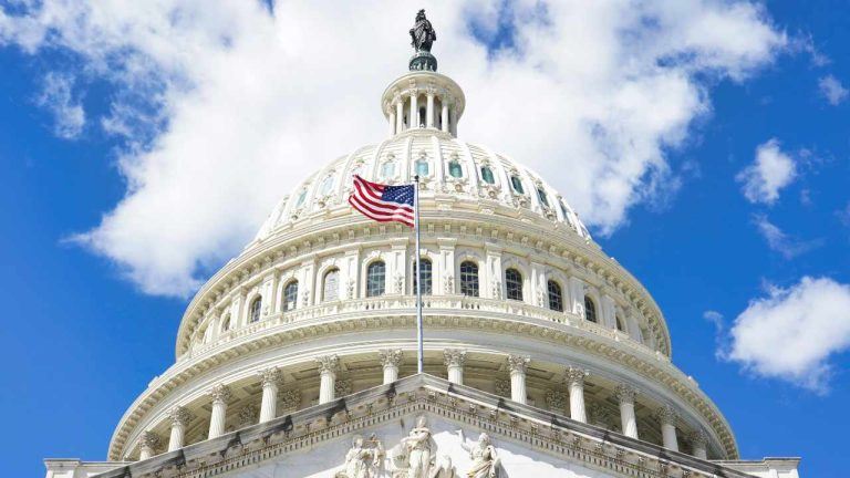 Ripple Warns Senate: Voting Against CLARITY Act Leaves Crypto Users Exposed to FTX-Style Risks
